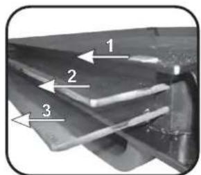 HOOVER HOL03LVX - CLEANING THE DOOR GLASS - 6