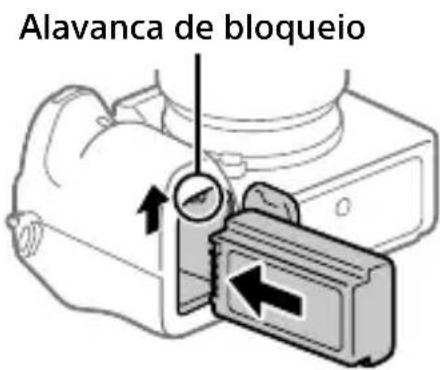 SONY Alpha A9 II - Passo 2: Inserir a bateria na câmara - 2