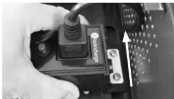 Lockncharge Carrier 15 - PASSO 4 - Assemblaggio dei dispositivi nel Carrier 15 Charging Station - 5