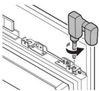 Dacor DRR24980RAP - Fixation du panneau sur la porte - 1