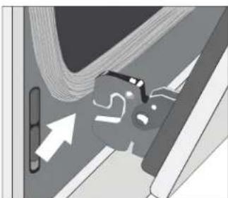 BOSCH HGIP056UC - To remove the oven door: - 3