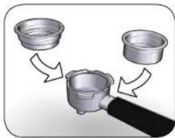 Solis Grind & Infuse Compact 1018 - GRINDING COFFEE INTO THE FILTER INSERT AND TAMPING IT - 2