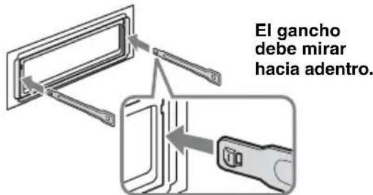 SONY CDXGT33W - Extraiga la unidad. - 1