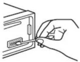 SONY CDXGT24W - Limpieza de los conectores - 1