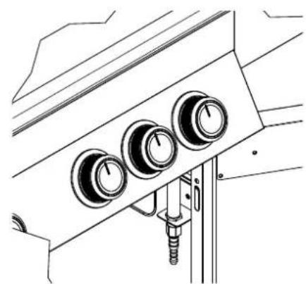 Rösle BBQ Station Videro G6 - Fitting the hose and gas pressure regulator - 3