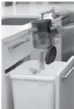 BISSELL Vac & Steam 1977N - Empty Dirt Tank - 3