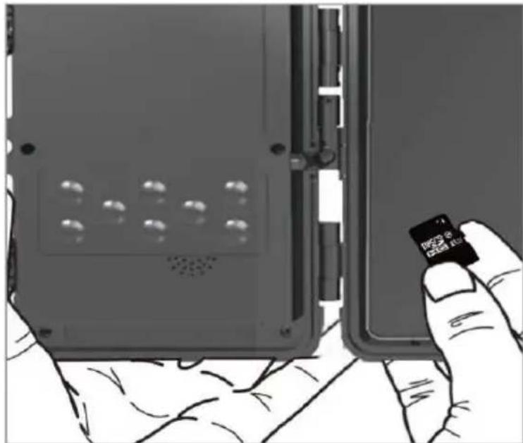 DENVER WCT8020W - INSTALLATION DE CARTE MICRO-SD - 1