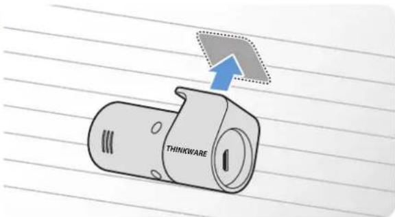 Thinkware U1000 - Fixation de laamera arrête - 3