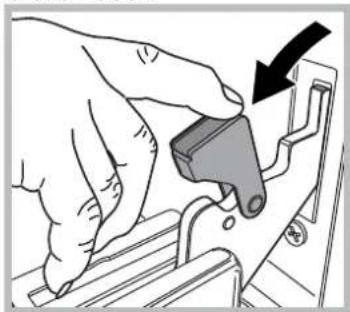 INDESIT I6VV2A(X) - Removing and fitting the oven door: - 2