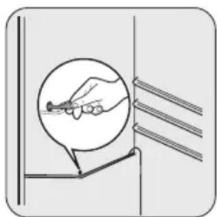 ZANUSSI ZRG714SW - Defrosting of the refrigerator - 1