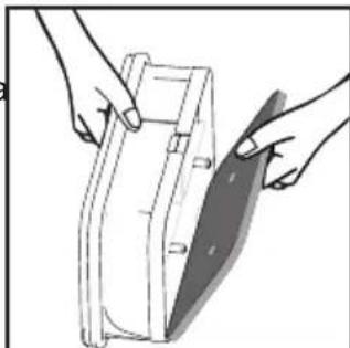 HOOVER LLH D813A2XS - Lauhutinsuodattimen puhdistaminen - 4