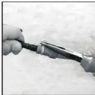 HOOVER LLH D813A2XS - Montare il Kit Come Indicato di Seguito: - 1