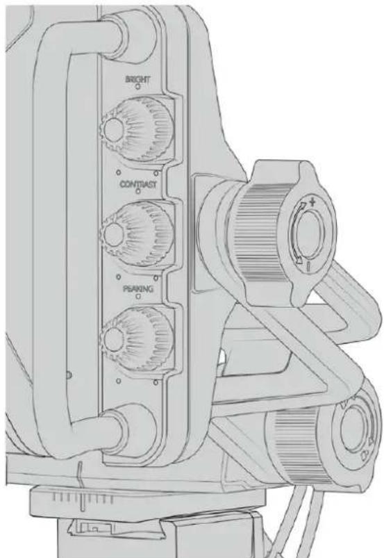 Blackmagic Design URSA Mini Pro 12K - Adjusting the Blackmagic URSA Studio Viewfinder - 2
