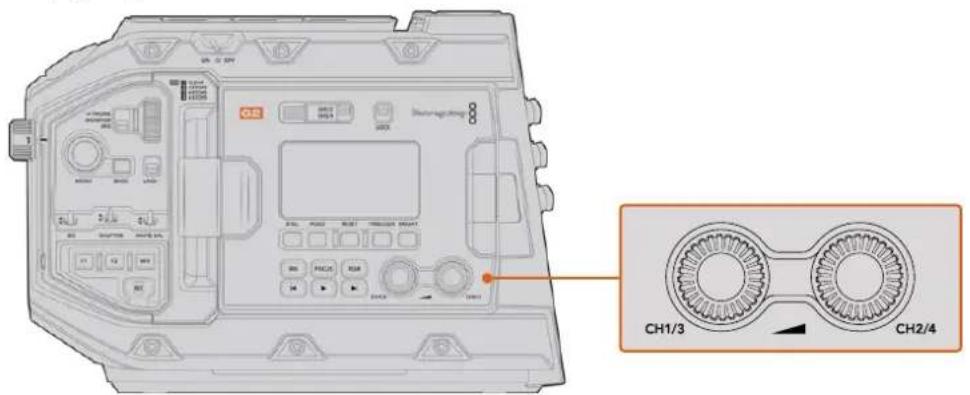Blackmagic Design URSA Mini Pro 12K - Transporttasten fur die Wiedergabe - 1