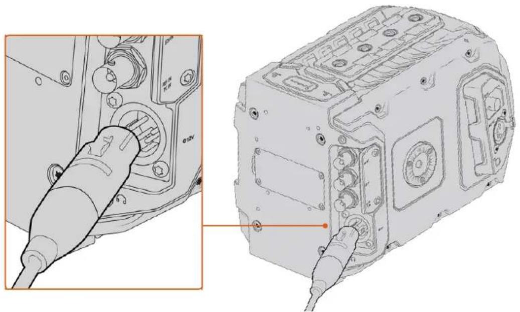 Blackmagic Design URSA Mini Pro 12K - 外部電源接繞: - 1