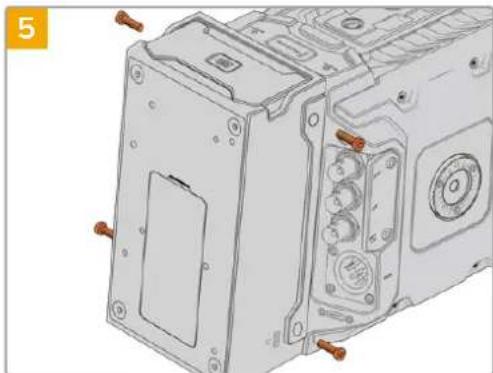 Blackmagic Design URSA Mini Pro 12K - URSA Mini Recorderをマウntおよ接送する: - 5