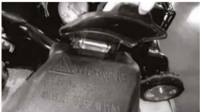 OOGARDEN T51T190BML - POSITIONNEMENT DU DÉFLECTEUR D'ÉJECTION LATERALE - 2