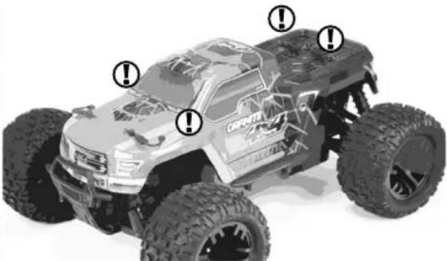 ARRMA Granite 4x4 Mega RTR - LEGEN SIE DIE AA BATTERIEN IN DAS STEUERGERÄT EIN - 14