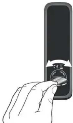 SONORO Prestige SO330 V3 - Inserting the battery in the remote control - 1