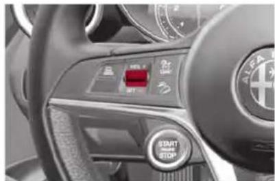 ALFA ROMEO Stelvio (2021) - RéGLAGE DE LA VITESSE SOUHAITEE Les vitesses reglables sont comprises entre 30~km / h ou 19 mph si l'unité de mesure définie par le conducteur est mph et 180~km / h ou 110 mph si de mesure définie par le conducteur es « mph »). - 1