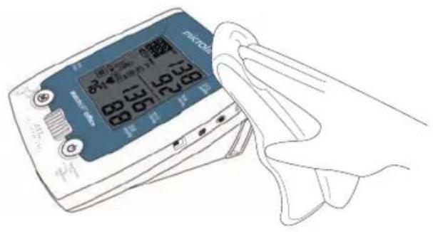 MICROLIFE WatchBP Office AFIB - Entretien de l'appareil - 1