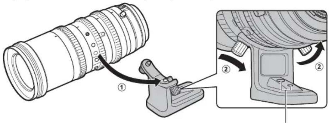 FUJIFILM MKX1855mmT2.9 - X Instalación del pie del collar del trípode - 1