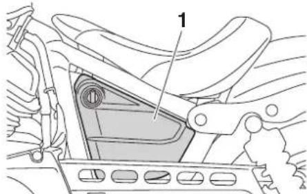 YAMAHA XVS950CU (2016) - Dépose et repose du cache - 1