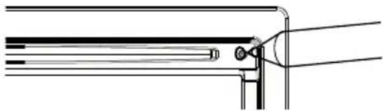 ALPINE INEW611D - Appuyez sur le commutateur RESET à l'aide d'un stylo à bille ou d'un objet pointu similaire. - 1