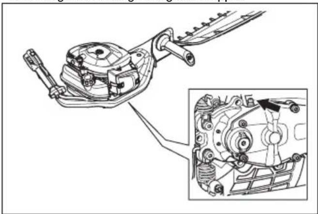 HUSQVARNA 522HSR75X - To lubricate the gear housing - 1