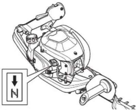 HUSQVARNA 522HSR75X - Laitteen käynnistäminen moottorin ollessa kylmä - 1