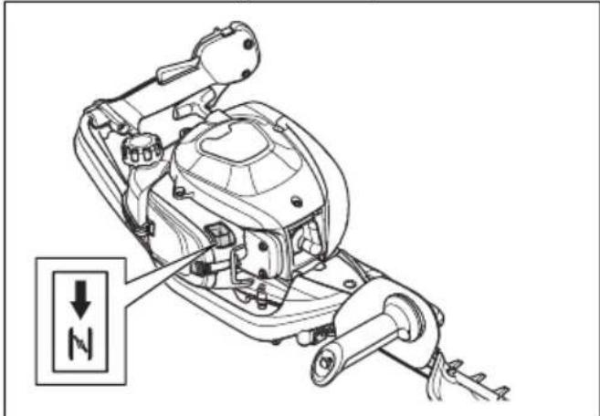 HUSQVARNA 522HS75X - Sådan monteres bladopsamleren og skærspidsbeskyttelsen - 1