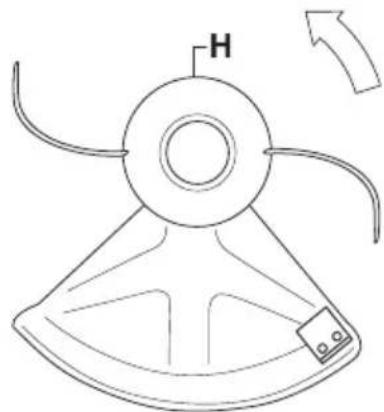 HUSQVARNA 129LK - Trimmerikaitse ja trimmeripea paigaldamine - 6