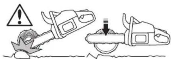 HUSQVARNA 543 XP - Cortar um tronco no solo - 1