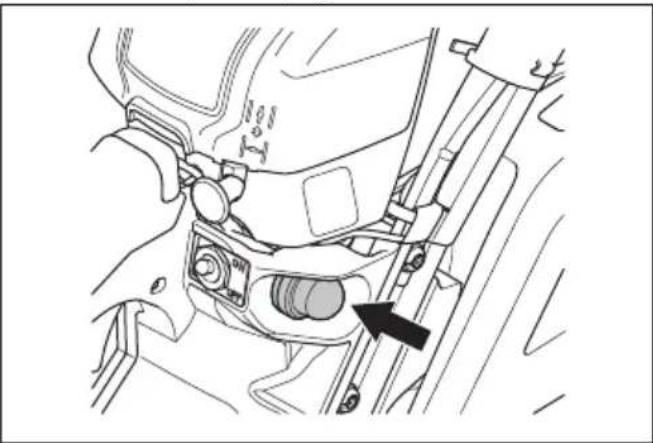 HUSQVARNA 543 XP - Preparar o arranque com o motor frio - 3