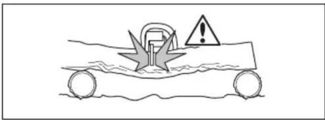 HUSQVARNA 543 XP - Taglio di un tronco che ha un supporto su due estremità - 2