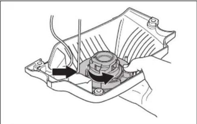 HUSQVARNA 543 XP - Pour remplacer un cable de démarreur rompu ou use - 2