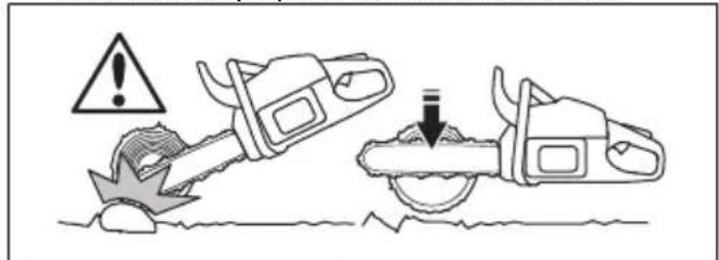 HUSQVARNA 543 XP - To cut a trunk on the ground - 1
