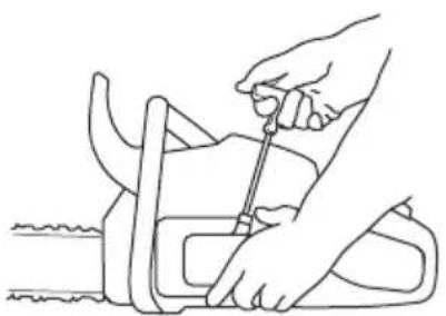 HUSQVARNA 543 XP G - Montaje del cuerpo del mecanismo de arranque en el producto - 1