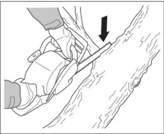 HUSQVARNA 543 XP G - Žaganje hloda z oporo na dveh koncih - 8