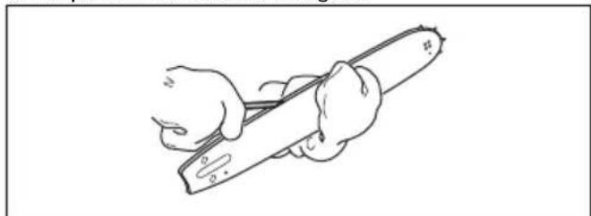 HUSQVARNA 543 XP G - Verificar a lâmina-guia - 3