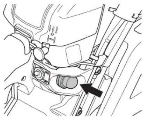 HUSQVARNA 543 XP G - Preparar o arranque com o motor frio - 3