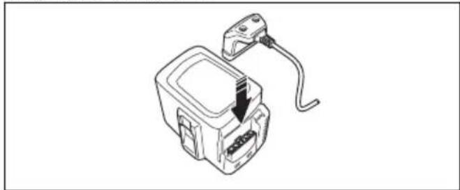 HUSQVARNA 120i - Akun lataaminen - 1