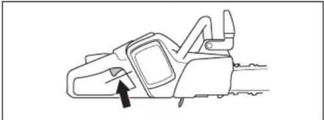 HUSQVARNA 120i - Slik kontrollerer du kraftutløsersperren - 3