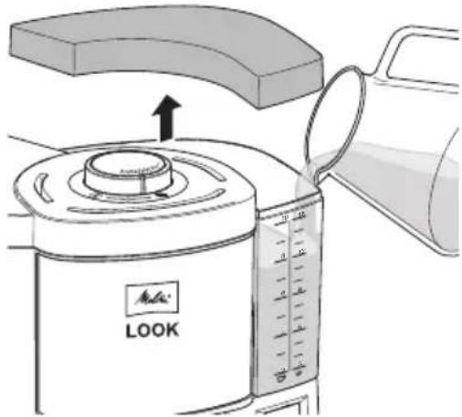 MELITTA LOOK Perfection - Filling water tank - 4