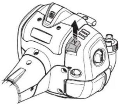 HUSQVARNA 525P5S - Het luchtfilter reinigen - 2