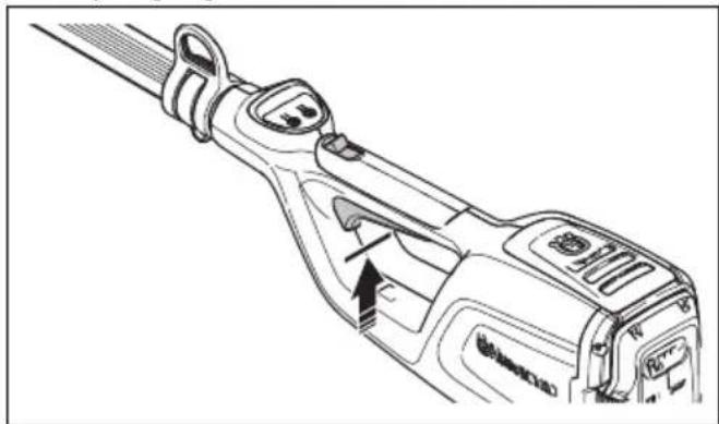 HUSQVARNA K 770 - Kontrollera gasreglagespärren - 2