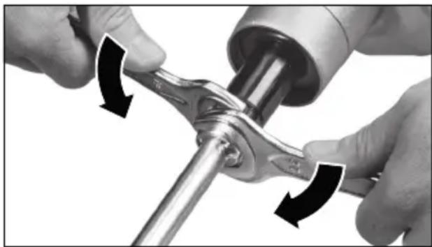 METABO RWEV 16002 - Remove the tool: - 1