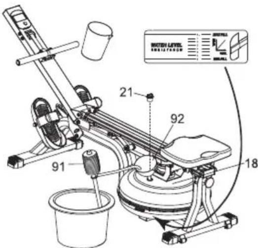 TUNTURI Cardio Fit R50W - Den Tank füllen (Abb. E-3) - 1