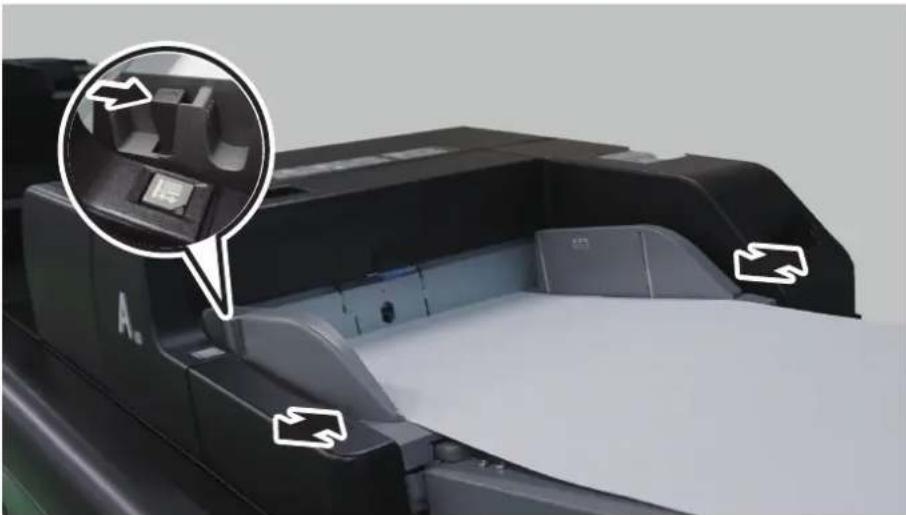 KYOCERA TASKalfa Pro 15000c - Régler les guides de largeur de papier sur le bac MF. - 1