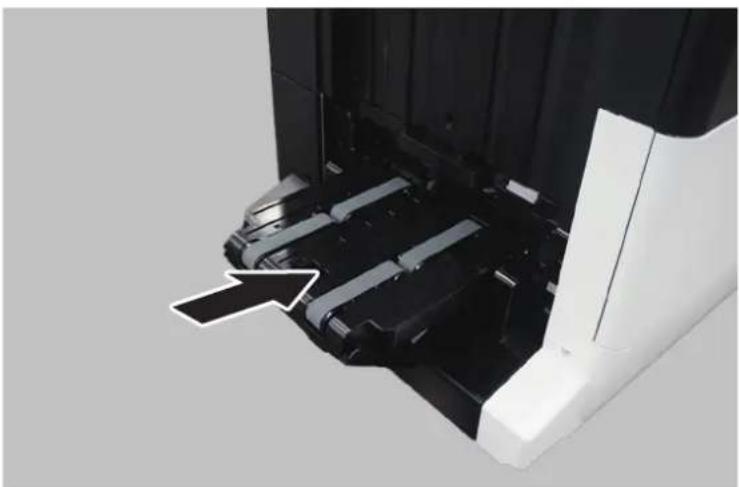 KYOCERA TASKalfa Pro 15000c - Soulever le plateau de pliage. - 4